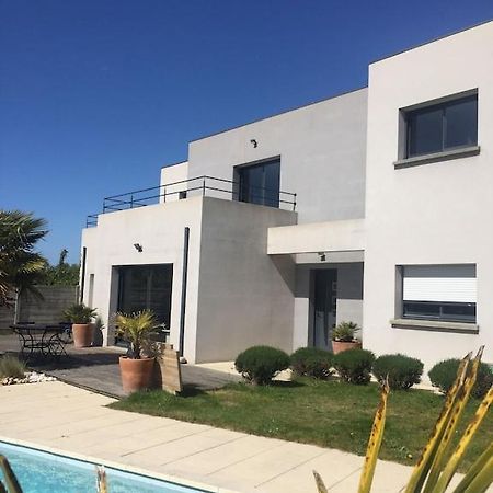 Maison Moderne Avec Piscine Chauffee Dans La Baie Du Mont St Michel 200M2 Yquelon Extérieur photo